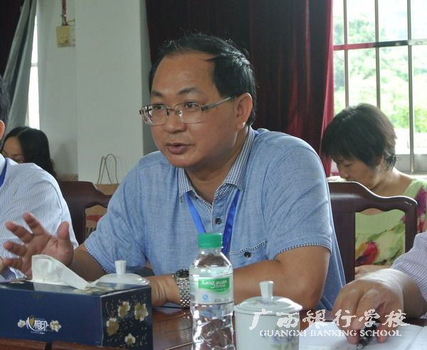 广西民族中专石朝雄校长发言.jpg